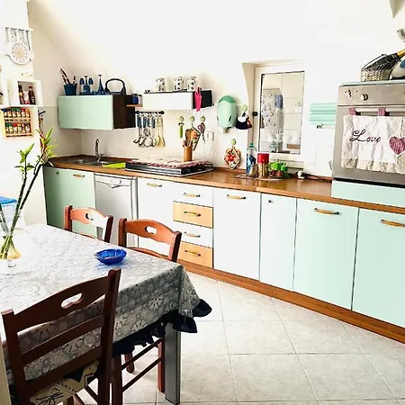 Casa Elia * أوستوني